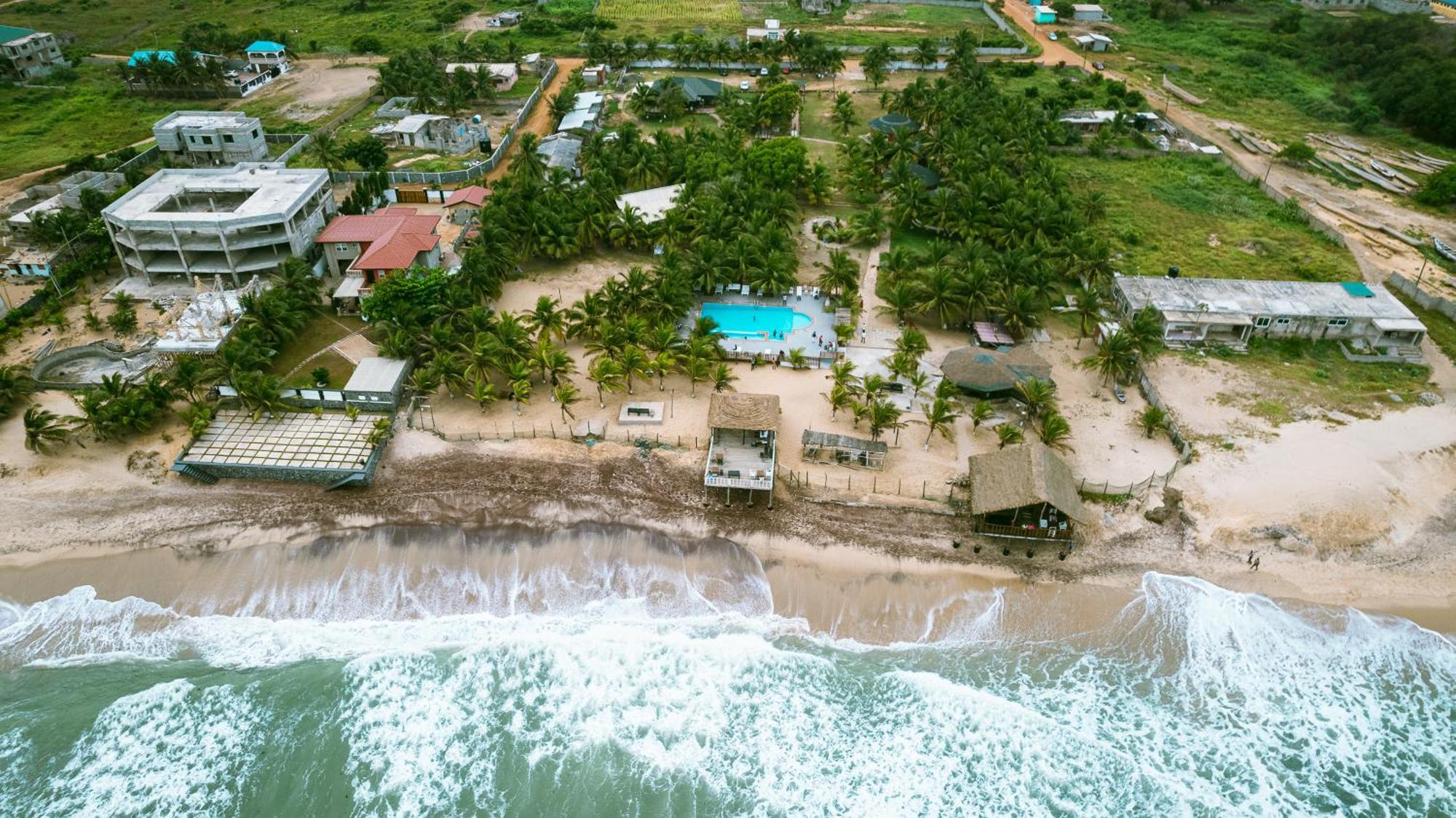 Atlantic Bay Resort, Prampram Buitenkant foto